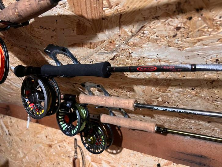 Vliegvissets tekoop, Watersport en Boten, Hengelsport | Roofvissen, Zo goed als nieuw, Complete set, Ophalen