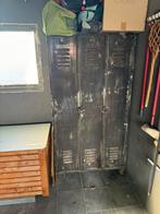 Vintage locker 3 deurs, Zo goed als nieuw, Ophalen