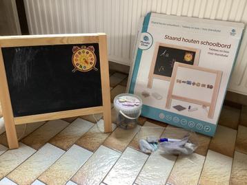 Staand houten school-/magneetbord Mundo driver 3+ beschikbaar voor biedingen