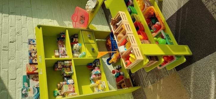 Houten winkeltje inclusief accessoires, Kinderen en Baby's, Speelgoed | Educatief en Creatief, Gebruikt, Ontdekken, Ophalen