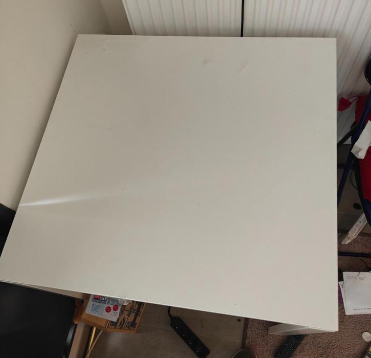 Witte tafel — praktisch en functioneel, Huis en Inrichting, Tafels | Salontafels, Zo goed als nieuw, 75 cm of meer, 50 tot 100 cm