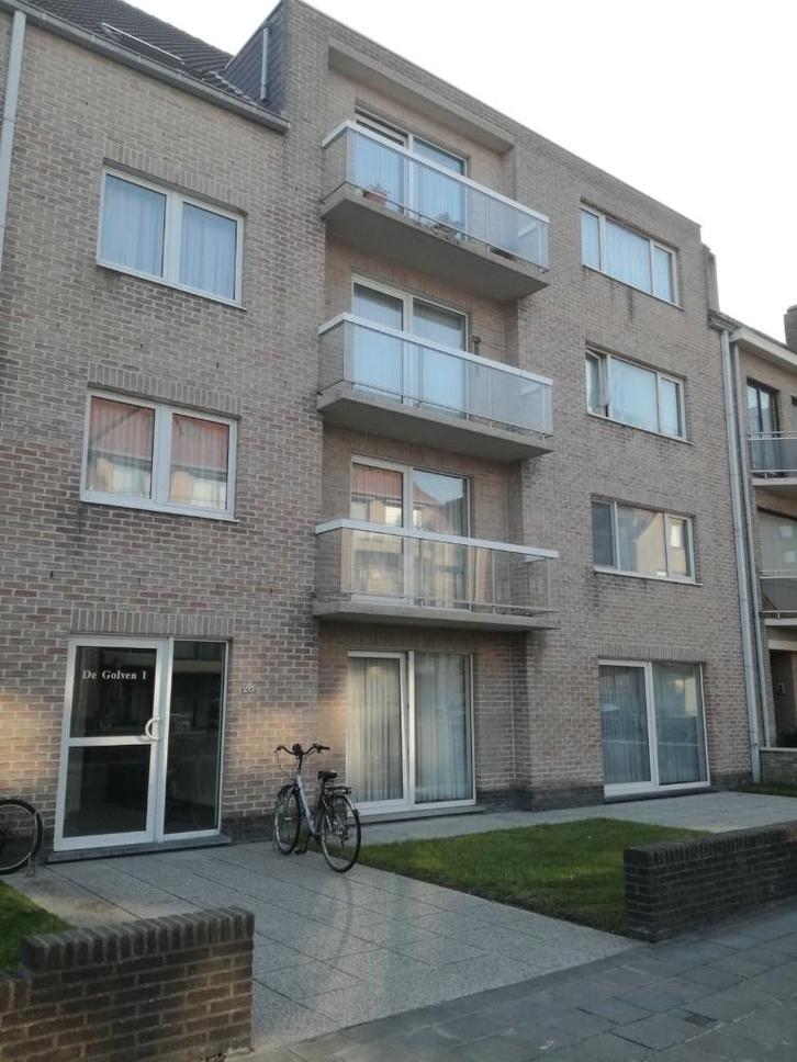 Vernieuwd appartement met garage in Mariakerke Oostende, Vakantie, Vakantiehuizen | België, Antwerpen of Vlaanderen, Appartement