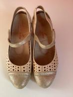 Schoenen Apple  Love 36, Kleding | Dames, Schoenen met lage hakken, Overige kleuren, Apple Love, Ophalen of Verzenden