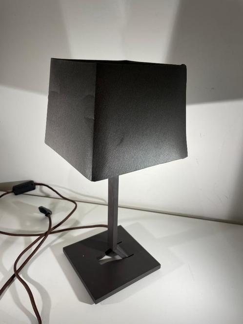 “Memory” small lampe de table par Stéphane Lebrun - Axis71, Huis en Inrichting, Lampen | Losse lampen, Gebruikt, Ophalen