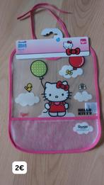 Nieuw slabbetje bavet Hello Kitty, Enlèvement ou Envoi, Neuf, Autres types