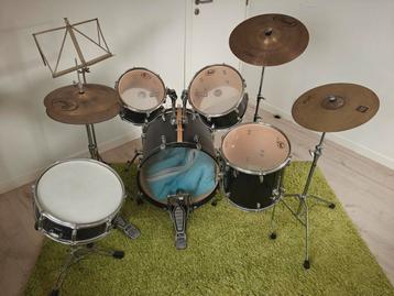 Compleet drumstel PAERL met krukje, Musique & Instruments, Enlèvement, Comme neuf