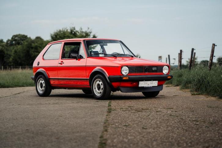 1983 Volkswagen Golf 1 GTI, Auto's, Volkswagen, Bedrijf, Te koop, Golf, Radio, Benzine, Stadsauto, 3 deurs, Handgeschakeld, Rood