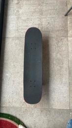 Skateboard van twits. Uil, basketbal, Sport en Fitness, Skateboarden, Ophalen, Zo goed als nieuw, Skateboard