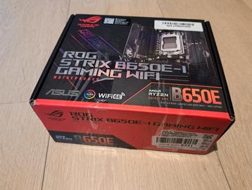 Asus rog strix b650e-1 gaming wifi moederbord mini gloednieu, Computers en Software, Ophalen of Verzenden, Nieuw