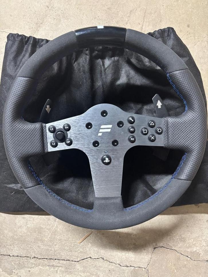 Vente d’un Volant Fanatec CSL ÉLITE + siège, Games en Spelcomputers, Games | Sony PlayStation 5, Gebruikt, Ophalen