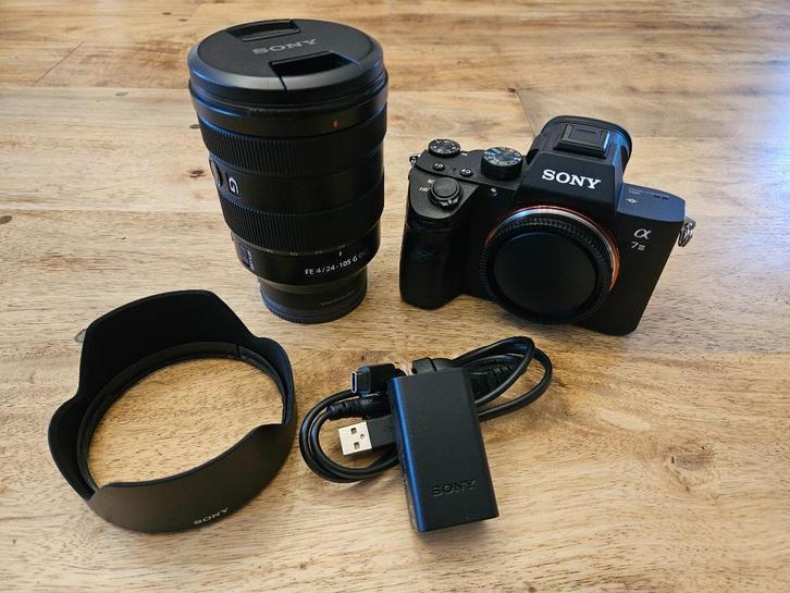 Sony A7 III + Sony FE 24-105mm F/4 G OSS, Audio, Tv en Foto, Fotocamera's Digitaal, Zo goed als nieuw, Sony, Ophalen