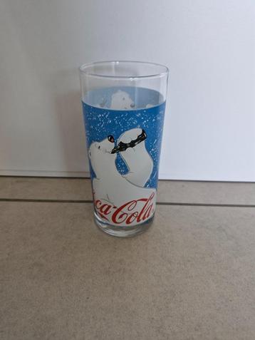 glas Coca Cola met beer beschikbaar voor biedingen