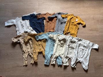 Pakket babykleertjes - jongens - maat 50/56 beschikbaar voor biedingen