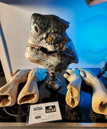 Men in Black 2 Rick Baker production prop beschikbaar voor biedingen