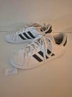 Adidas sneakers mt 38, Enlèvement ou Envoi, Adidas, Sneakers et Baskets, Porté