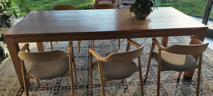 Table élégante en teck en bon état. 240x100, Maison & Meubles, Tables | Tables à manger, Comme neuf, Enlèvement