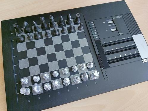 Spelcomputer Kasparov 271, Hobby en Vrije tijd, Gezelschapsspellen | Bordspellen, Ophalen of Verzenden
