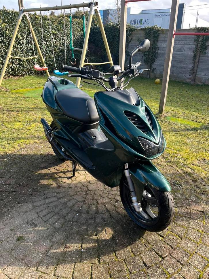 Yamaha aerox, Fietsen en Brommers, Scooters | Yamaha, Zo goed als nieuw, Aerox, Klasse B (45 km/u), Ophalen