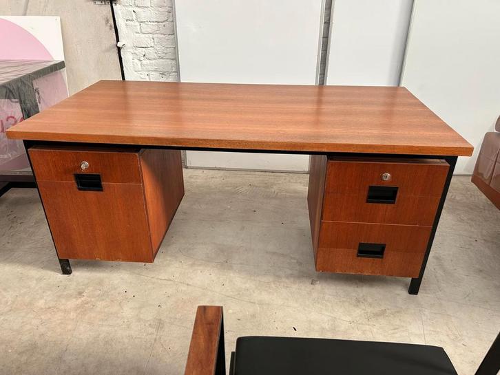 Bureau + 3 stoelen Cees Braakman Pastoe Japan-serie uit de j, Antiek en Kunst, Antiek | Kantoor en Zakelijk, Ophalen
