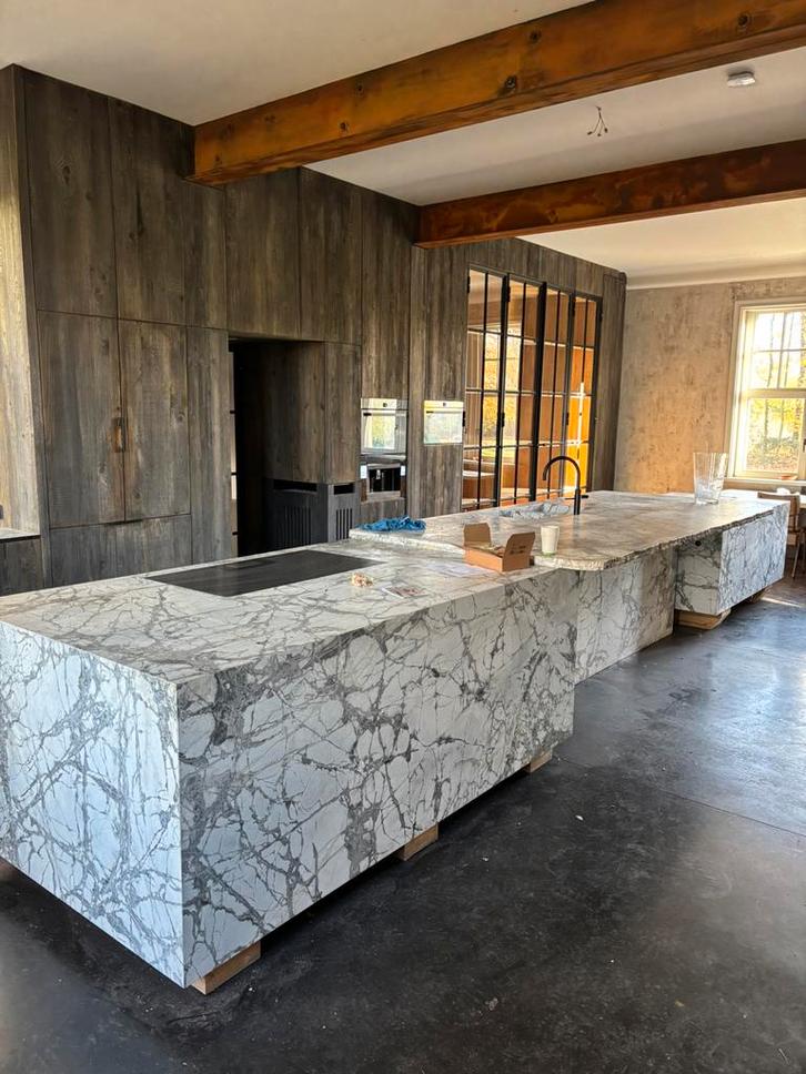 Keuken, keukeneiland marmer, Huis en Inrichting, Keuken | Keukenelementen, Zo goed als nieuw, Ophalen