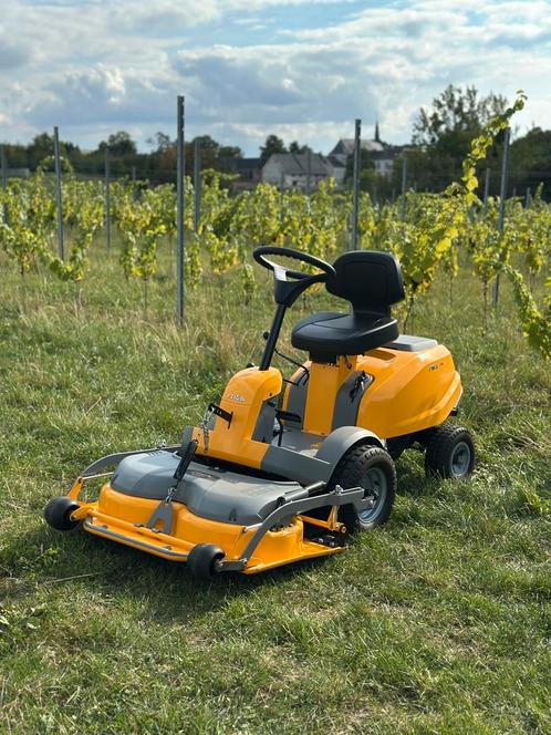 STIGA Villa Zitmaaier – Compact, Wendbaar en Krachtig, Tuin en Terras, Zitmaaiers, Ophalen