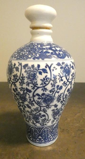 Chinees Likeur vaasje [1927] beschikbaar voor biedingen