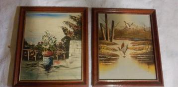 (8) -2 cadres peintures  beschikbaar voor biedingen