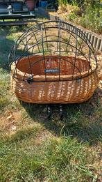 Hondenmandje fiets met stuurbevestiging, Fietsen en Brommers, Fietsaccessoires | Fietsmanden, Ophalen, Stuurbevestiging, Basil