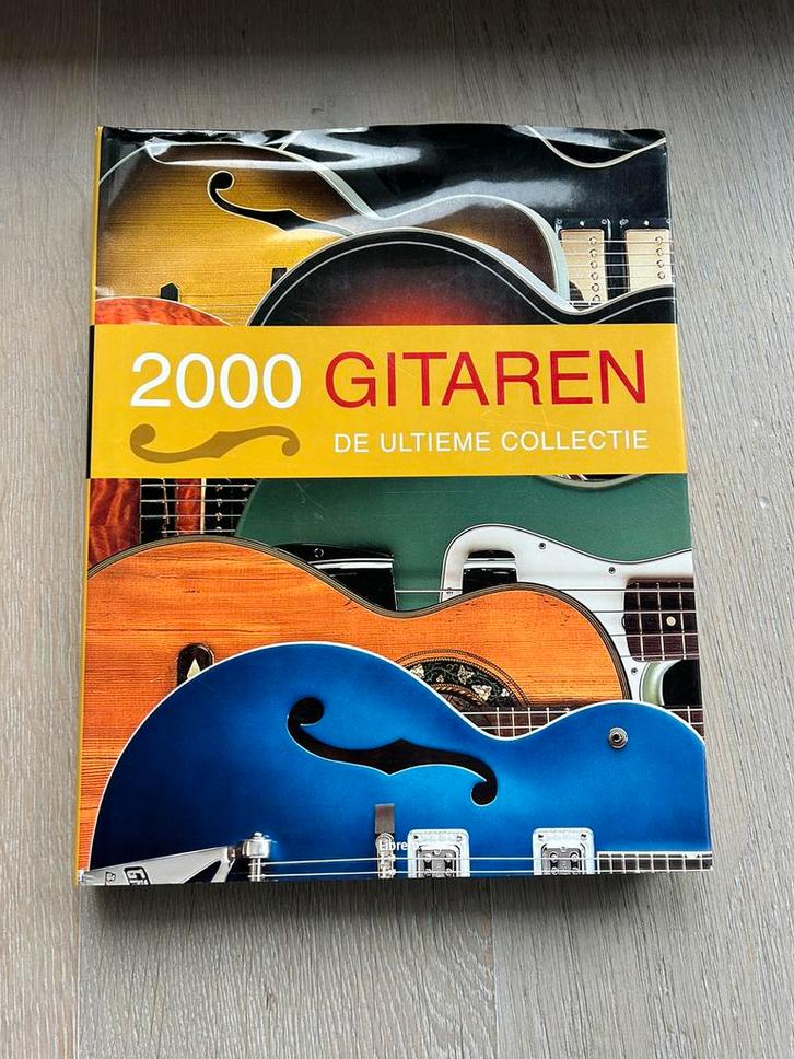 Tony Bacon - 2000 gitaren, Boeken, Muziek, Ophalen of Verzenden