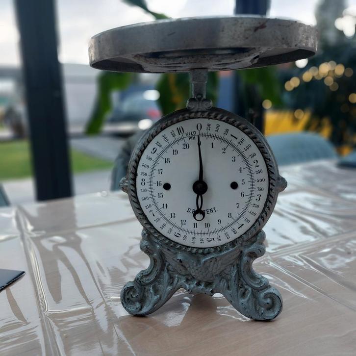 Vintage weegschaal., Antiek en Kunst, Antiek | Gereedschap en Instrumenten, Ophalen