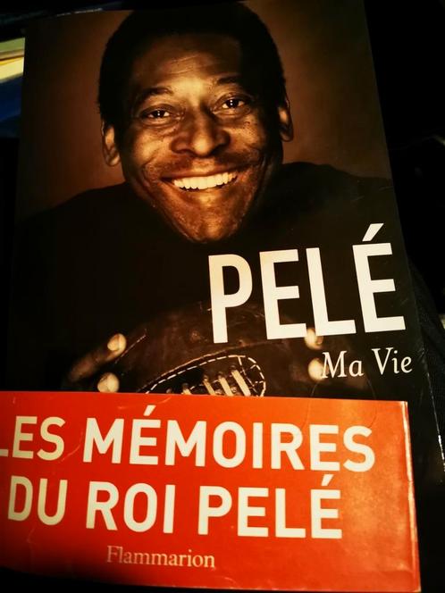 Pelé, ma vie - Ma vie biographie éd. 2006 en français, Livres, Livres de sport, Utilisé, Sport de ballon, Enlèvement ou Envoi
