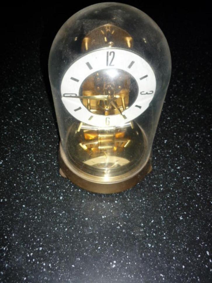 Balansklok met plexiglas koepel, Antiek en Kunst, Curiosa en Brocante, Ophalen of Verzenden