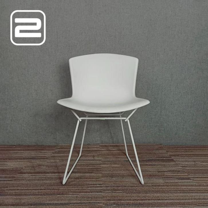 KNOLL Plastic side chair, Huis en Inrichting, Stoelen, Gebruikt, Eén, Kunststof, Metaal, Wit, Ophalen