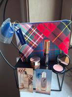 Estee Lauder toilettas met producten, Handtassen en Accessoires, Uiterlijk | Cosmetica en Make-up, Ophalen of Verzenden, Nieuw