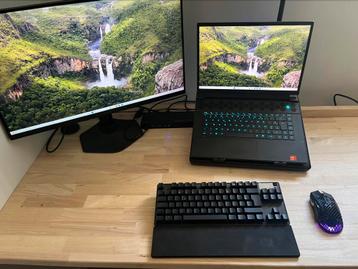 Alienware m16 R1 AMD + Alienware monitor 240hz, 32 GB, Avec carte vidéo, 4 Ghz ou plus, Gaming