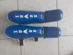 Kickbox handschoenen en scheenbeschermers - Shark, Ophalen, Overige, Vechtsportbescherming, Maat M