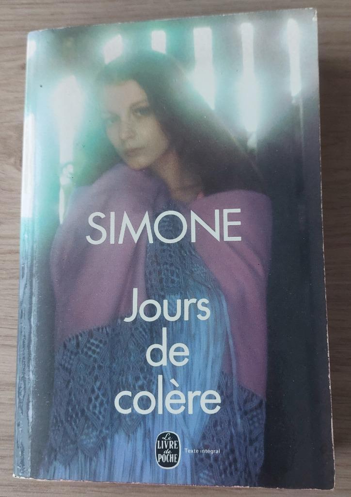 Simone - Jours de colère, Livres, Romans, Comme neuf, Europe autre, Enlèvement ou Envoi