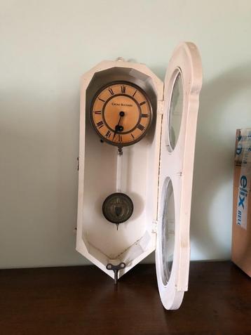 Horloge murale ancienne  beschikbaar voor biedingen