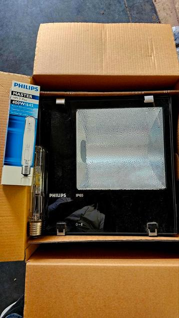 PHILIPS MWF330 HPI-TP400W NIEUW zeer krachtige verlichting! beschikbaar voor biedingen