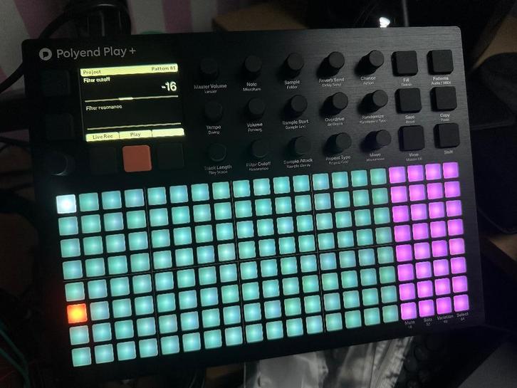 Polyend Play Plus, Muziek en Instrumenten, Synthesizers, Zo goed als nieuw, Overige aantallen, Overige merken, Ophalen of Verzenden