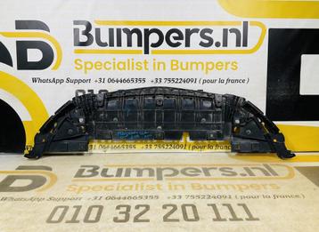 Onderplaat Mercedes CLA W118 AMG A1188854102 Bumperlip 2-L5- beschikbaar voor biedingen