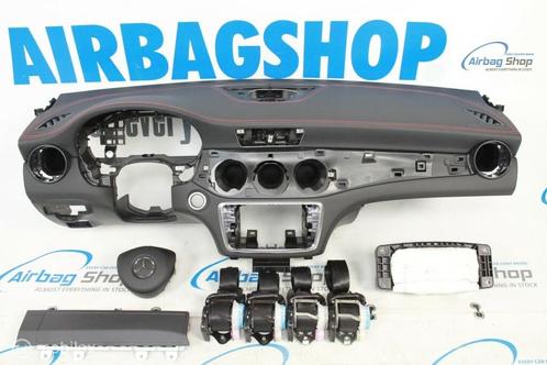 Airbag kit - Tableau de bord AMG cuir Mercedes CLA facelift, Autos : Pièces & Accessoires, Tableau de bord & Interrupteurs, Utilisé