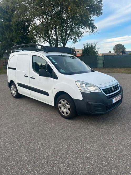 Peugeot partner 2015 1.6hdi, Auto's, Bestelwagens en Lichte vracht, Particulier, Bluetooth, Peugeot, Ophalen