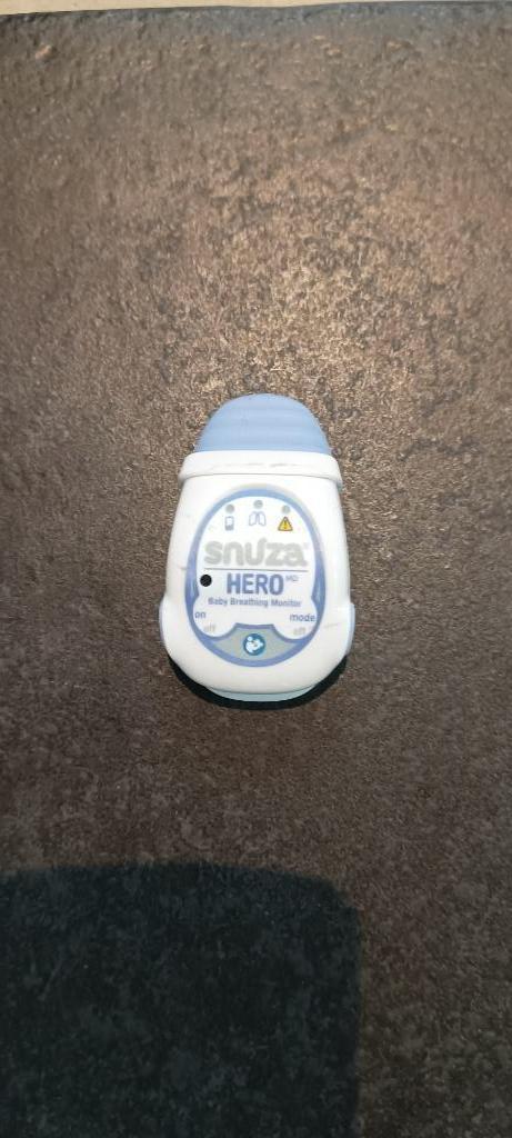 Snuza Hero ademhalingsmonitor voor baby's, Kinderen en Baby's, Overige Kinderen en Baby's, Zo goed als nieuw, Ophalen