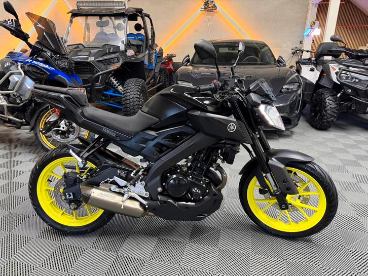 YAMAHA MT 125 * GARANTIE * AKRAPOVIC* 2018 * 4.900 km, Motoren, Motoren | Yamaha, Bedrijf, Naked bike, 11 kW of minder, 1 cilinder