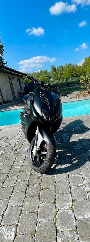 Yamaha aerox beschikbaar voor biedingen