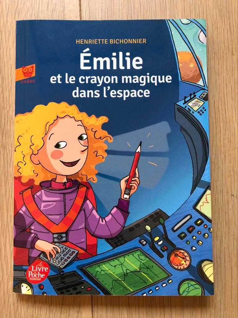 Emilie et le crayon magique - livre de poche jeunesse