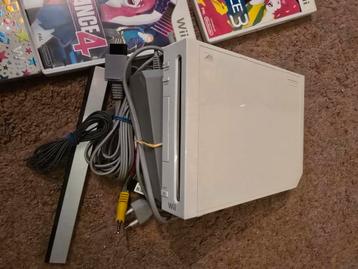 WII-console + 10 spellen beschikbaar voor biedingen