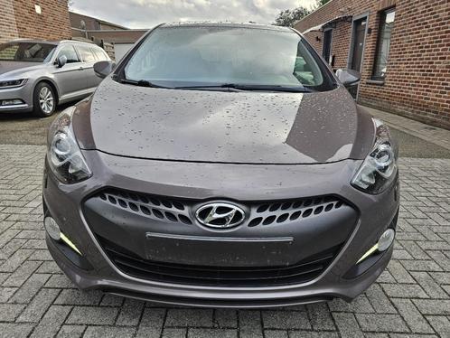 Hyundai i30 1.6i Benzine AUTOMAAT(Bouw2015/94.Tkm)12M.Garant, Auto's, Hyundai, Bedrijf, Te koop, i30, ABS, Airbags, Airconditioning