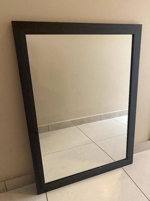 Miroir rectangulaire avec cadre en bois 77,5 x 57,5 cm, Maison & Meubles, Accessoires pour la Maison | Miroirs, Utilisé, 50 à 75 cm